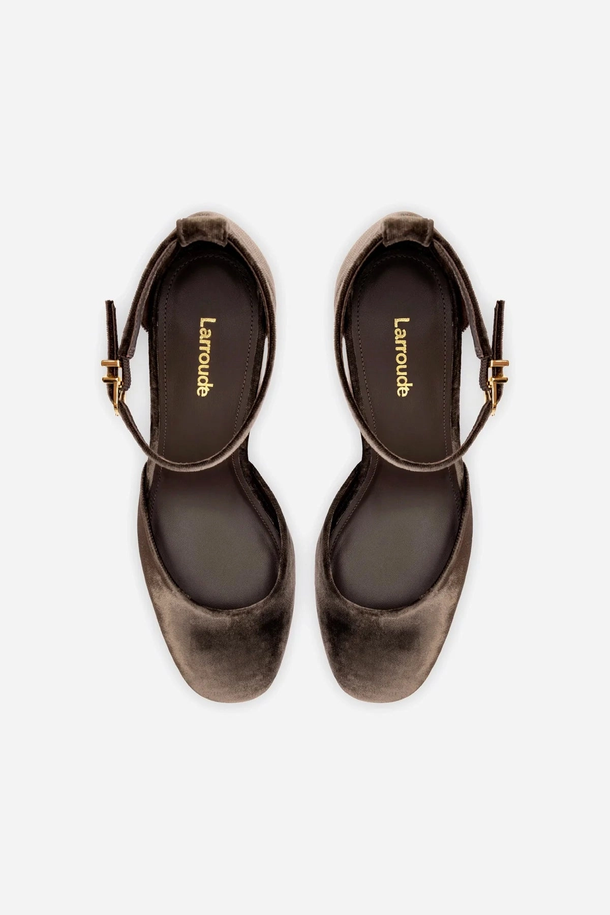 Ari Pump In Expresso Velvet
