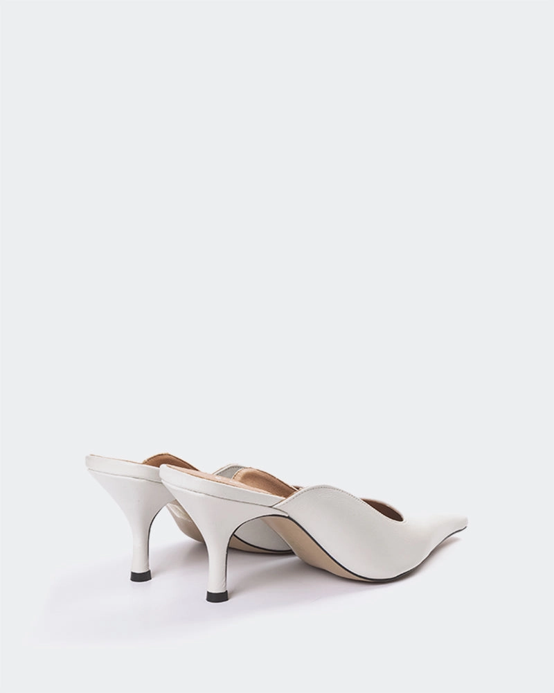 Carthan Off White Leather