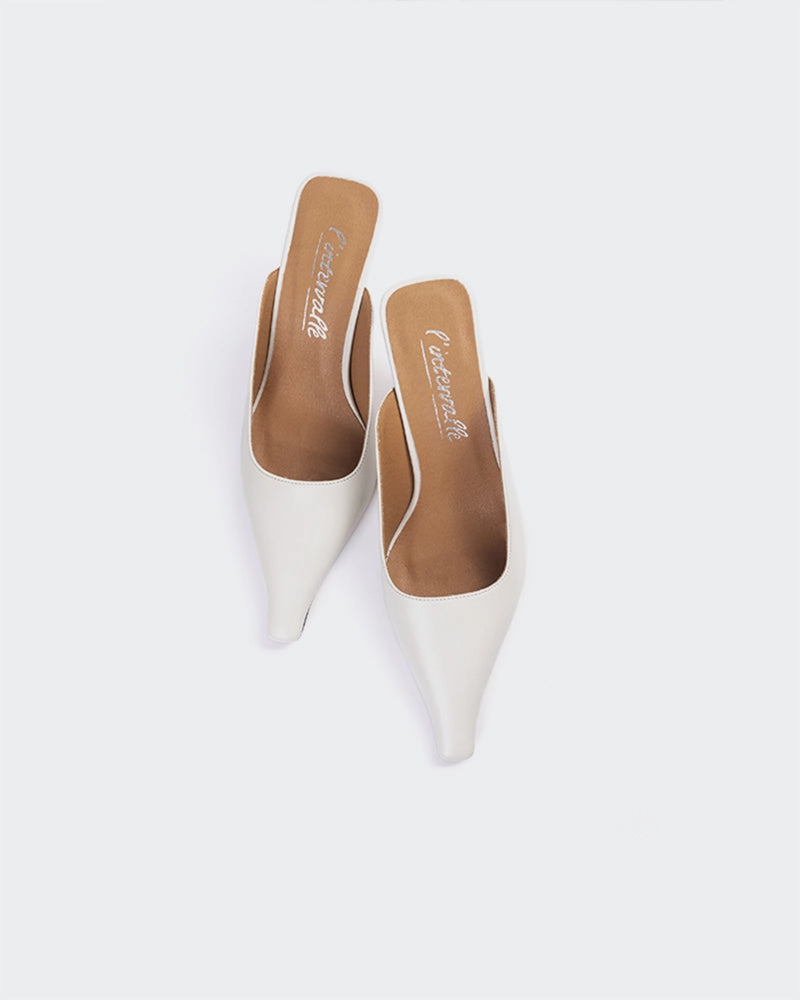 Carthan Off White Leather