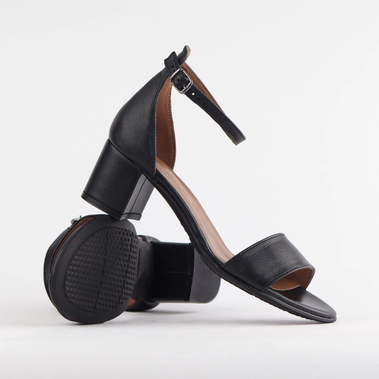 Closed back ankle strap sandal in Black - 11879