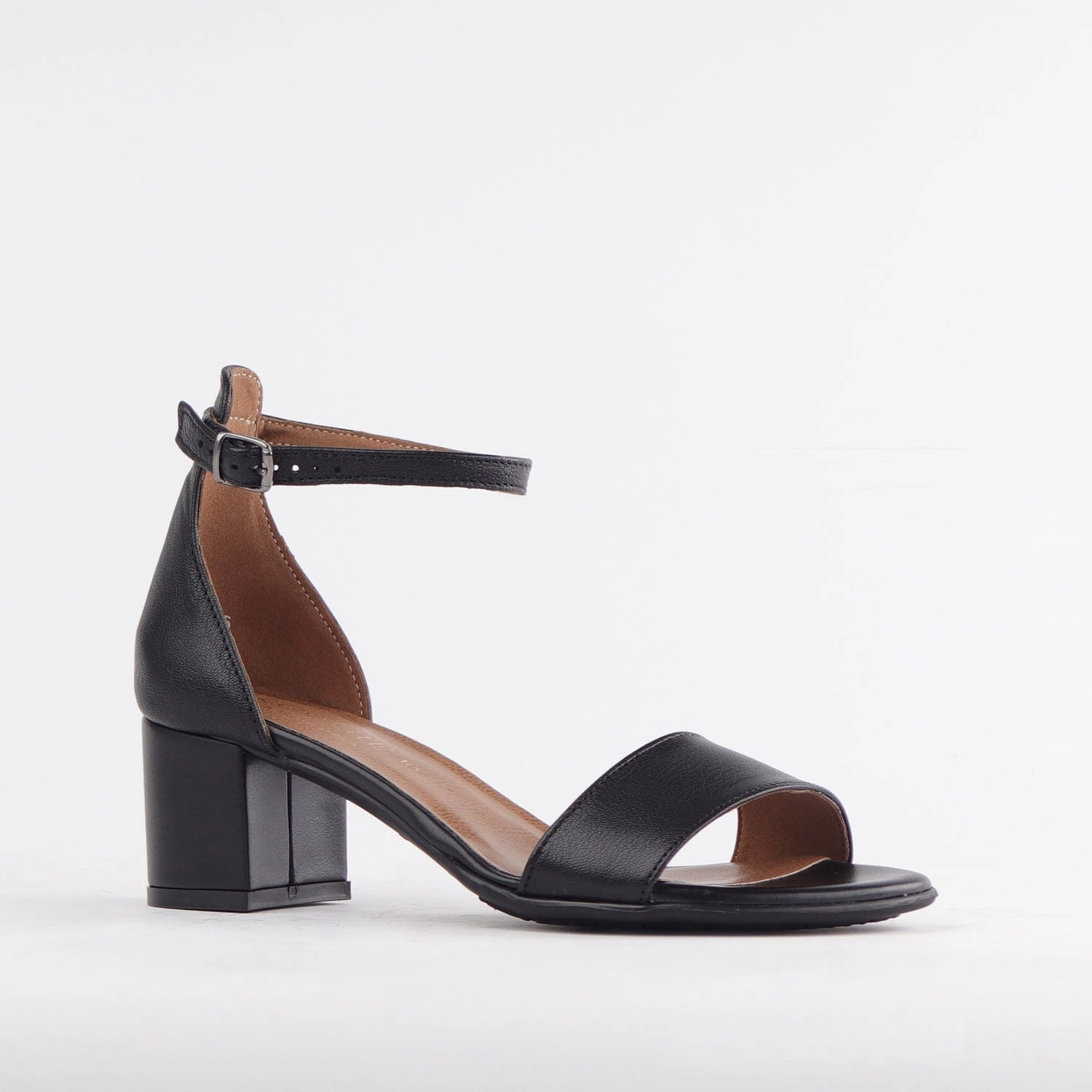Closed back ankle strap sandal in Black - 11879