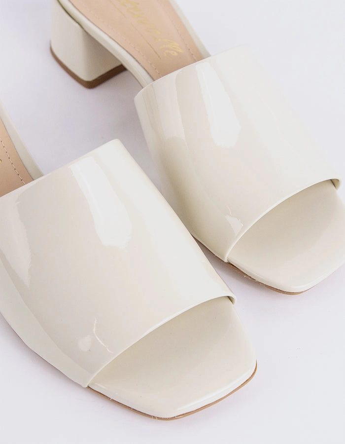Fortunata Off White Naplack