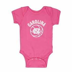 Girls' (Infant) North Carolina Tar Heels Chest Bump Creeper (K2SBKSV 60)