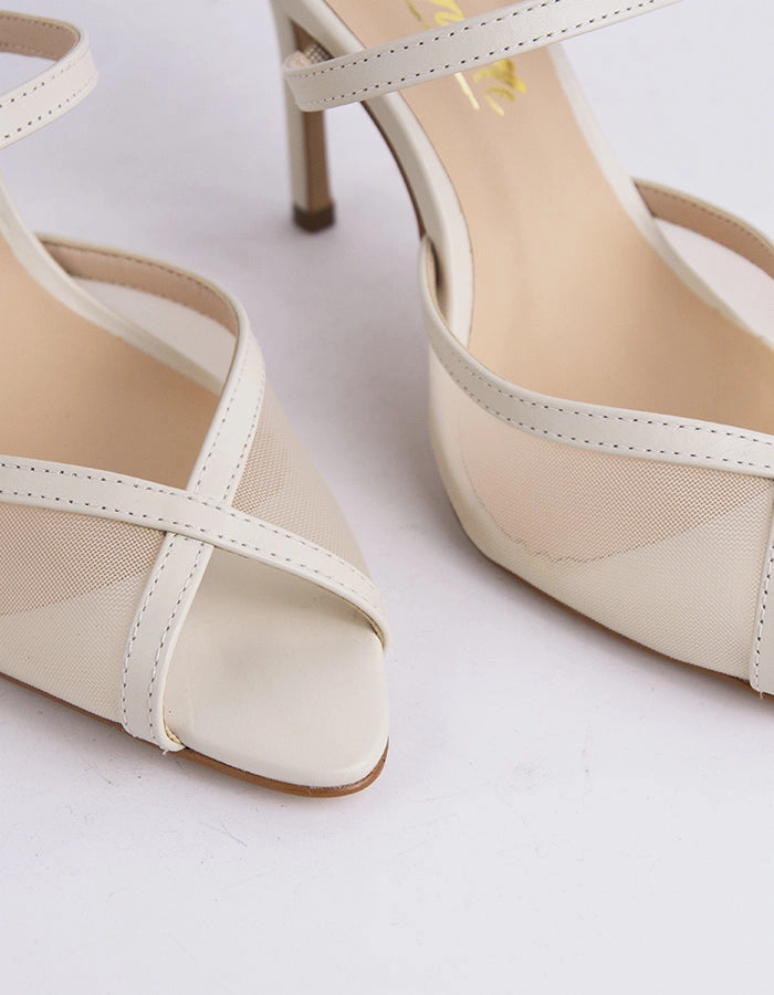 Gloxinia Off White Leather