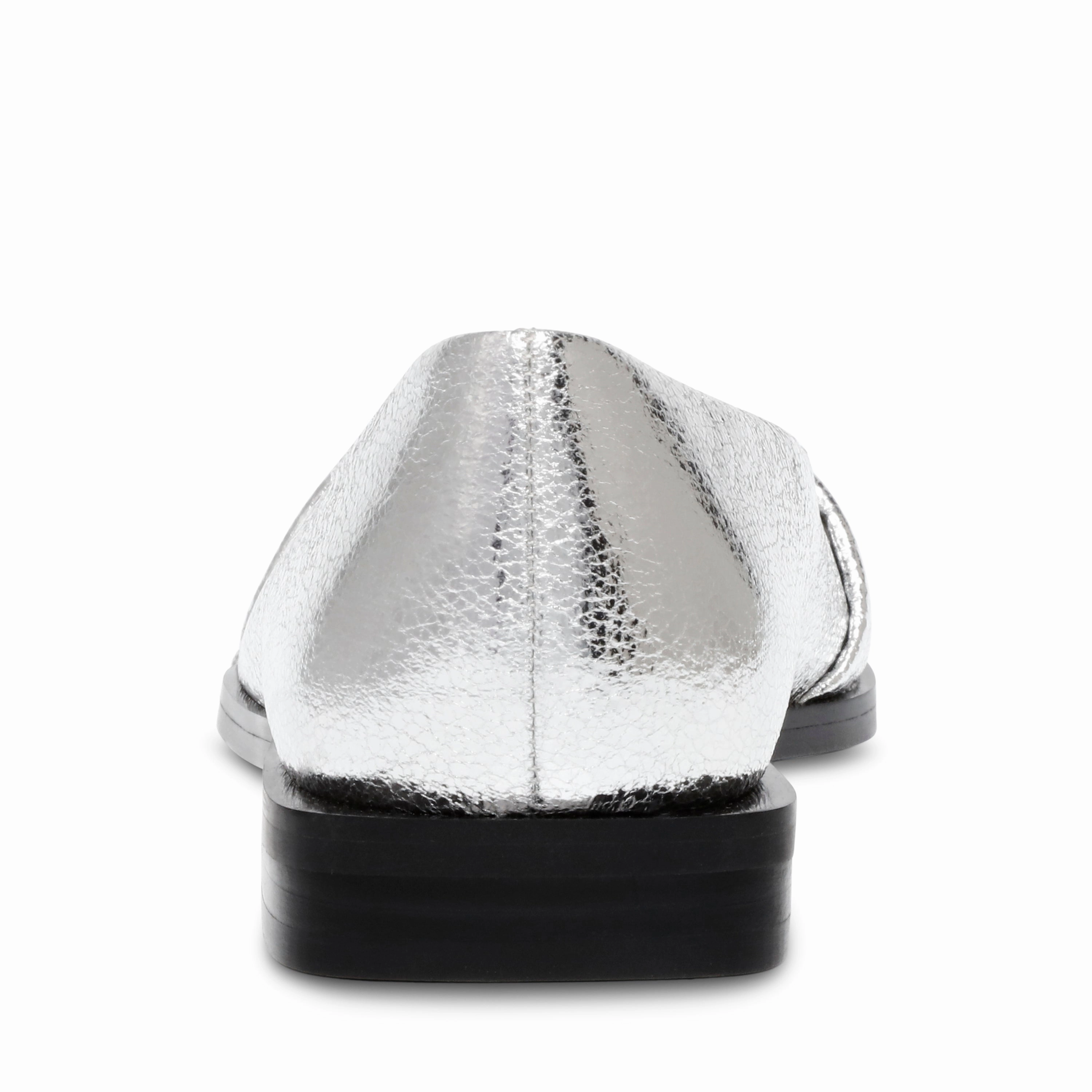 Grail Flat Shoe SILVER