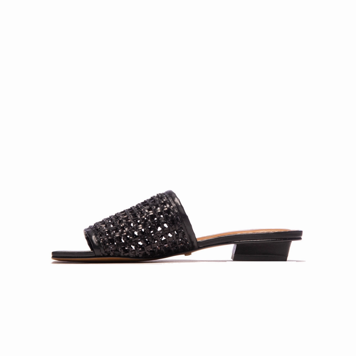 Hibiscus Black Leather
