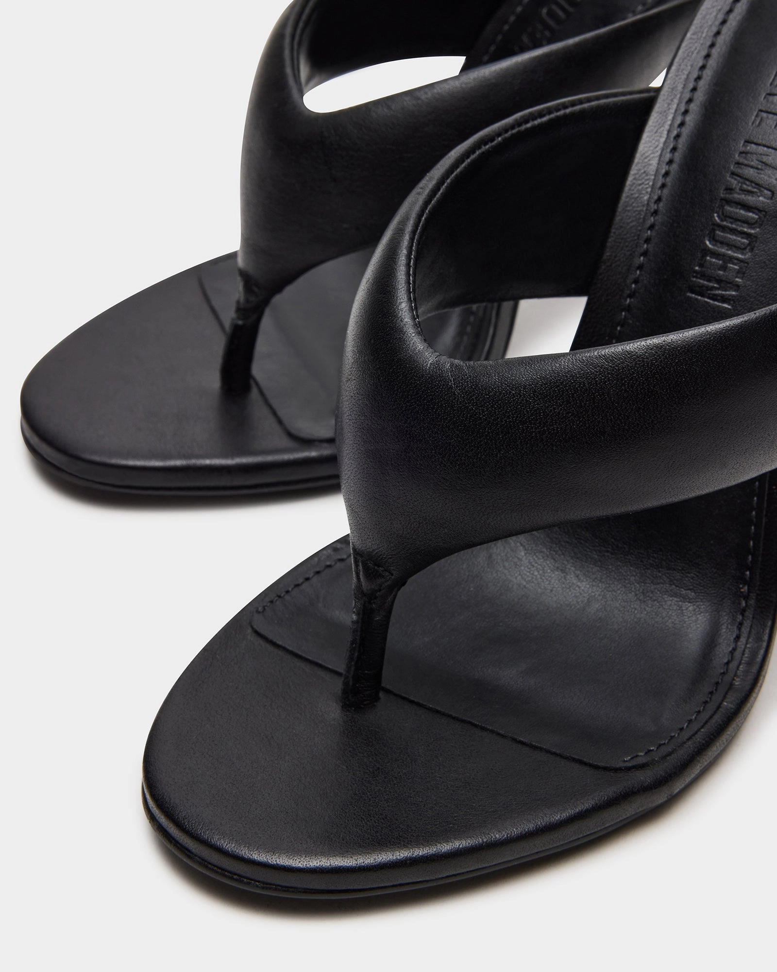 SABINE BLACK LEATHER