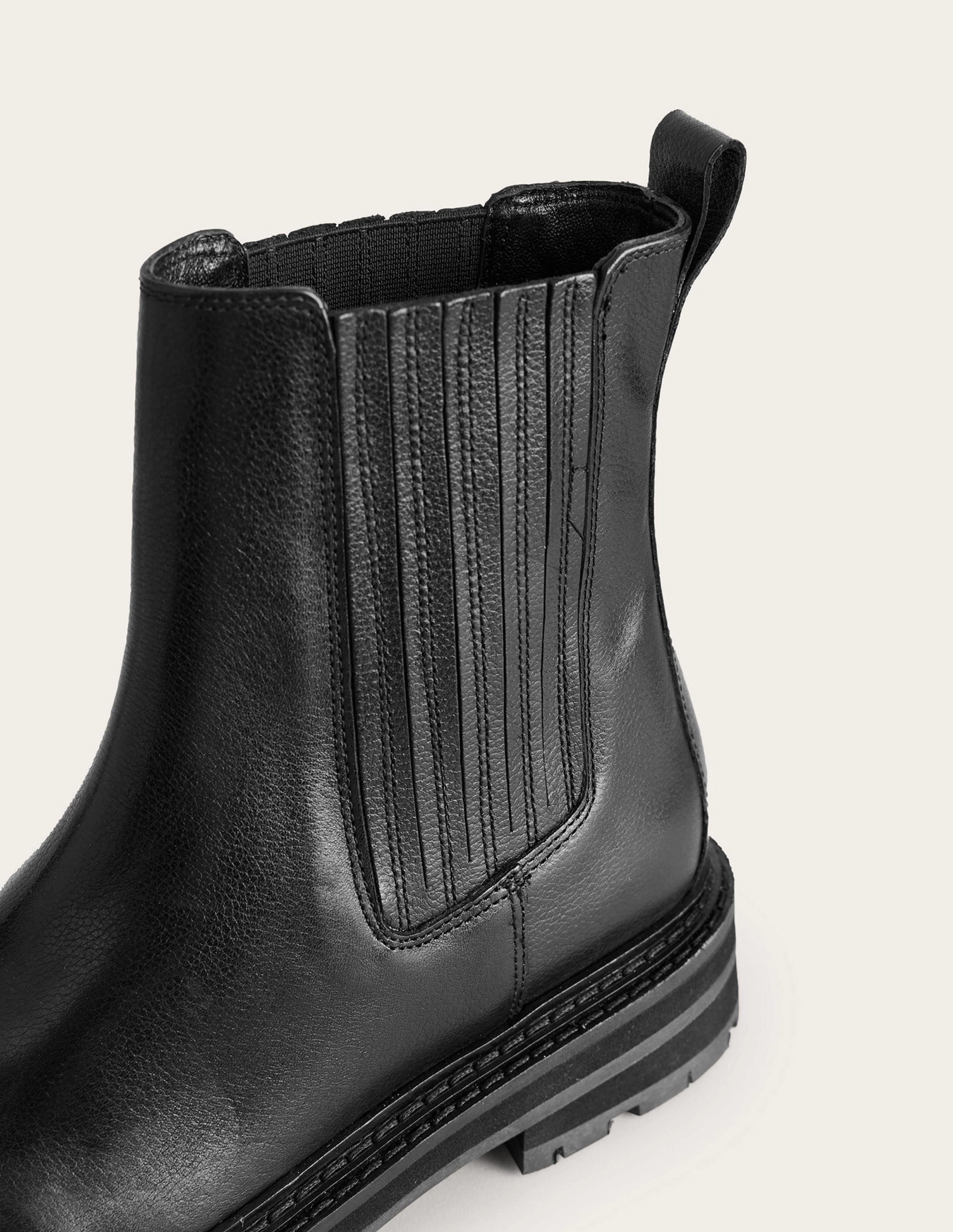 Sadie Chunky Chelsea Boots-Black Calf Leather