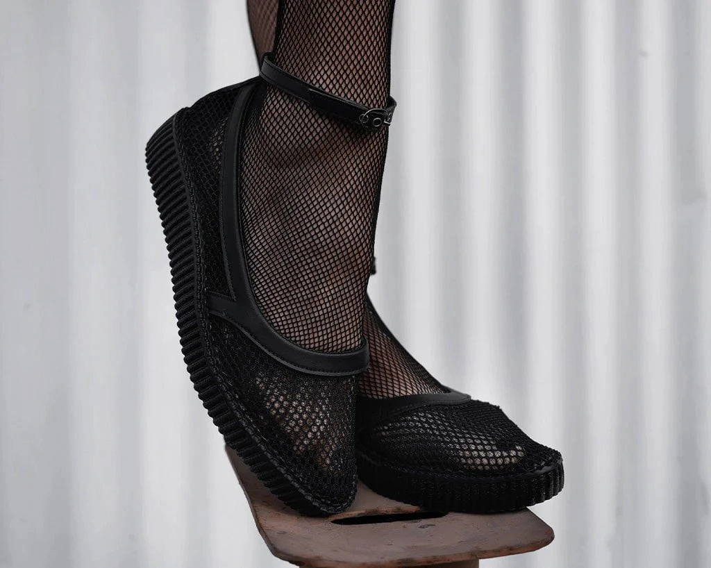 TUK-A3211L Black Fishnet Pointed Ballet Creeper