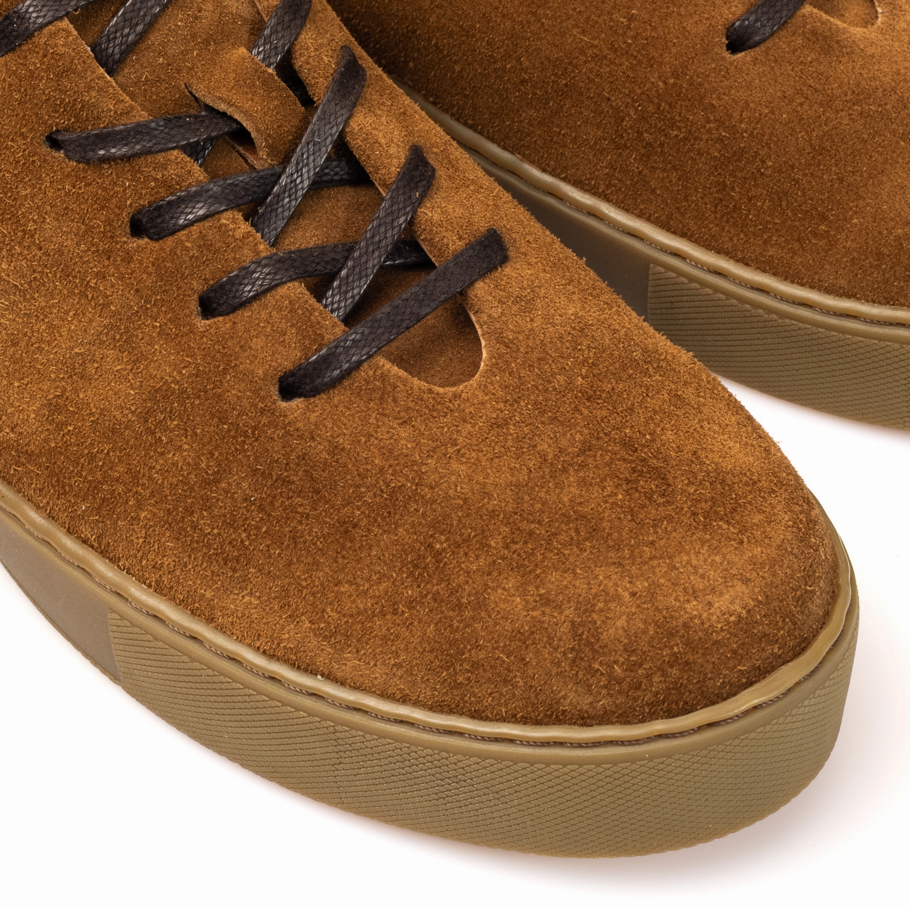 Upton Wholecut - Snuff Janus Calf Suede