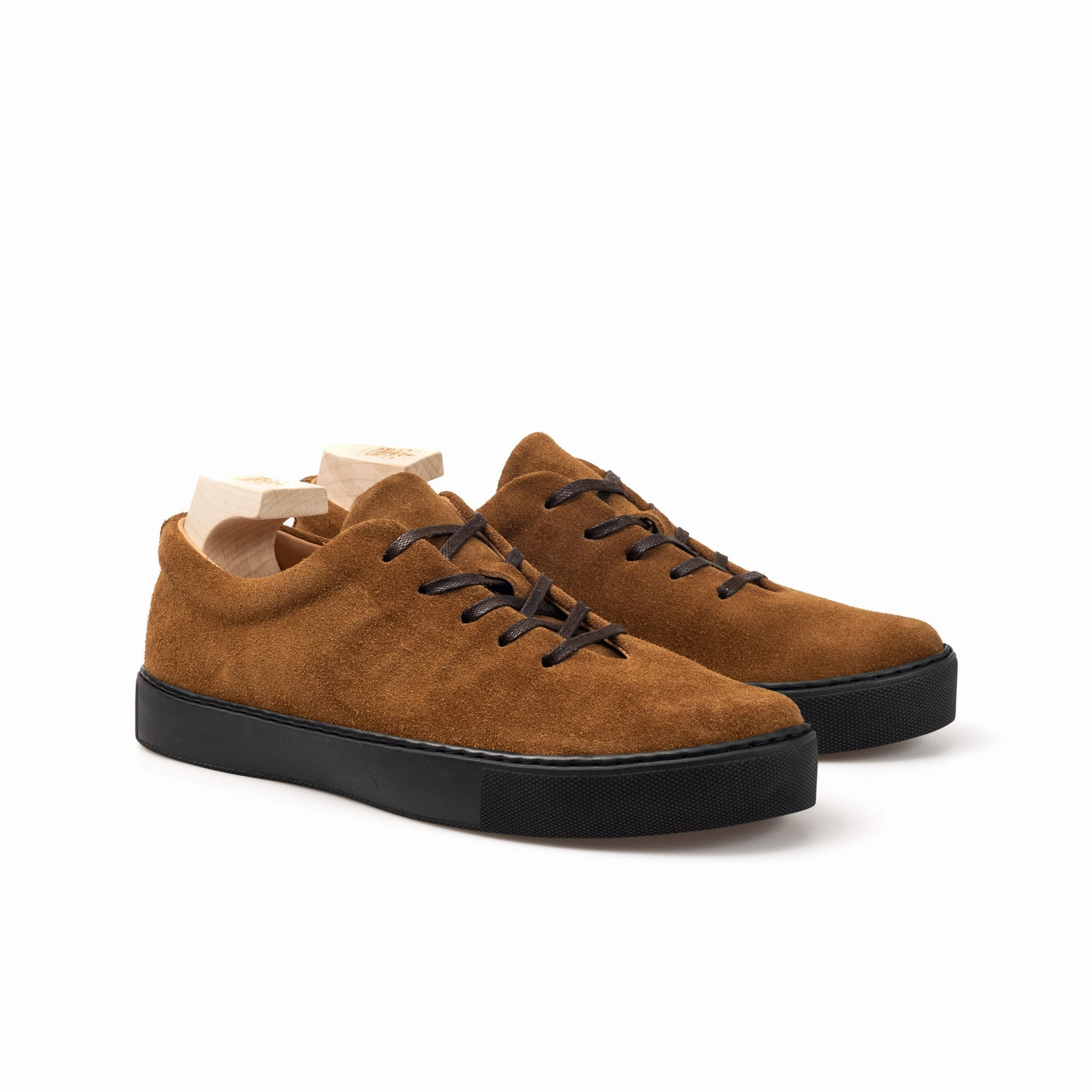 Upton Wholecut - Snuff Janus Calf Suede