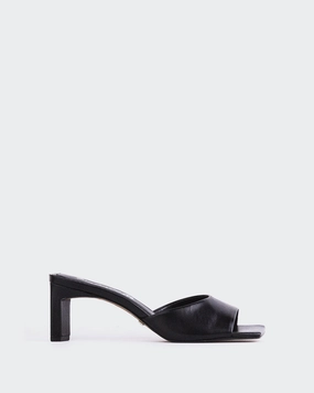 Visalia Black Leather