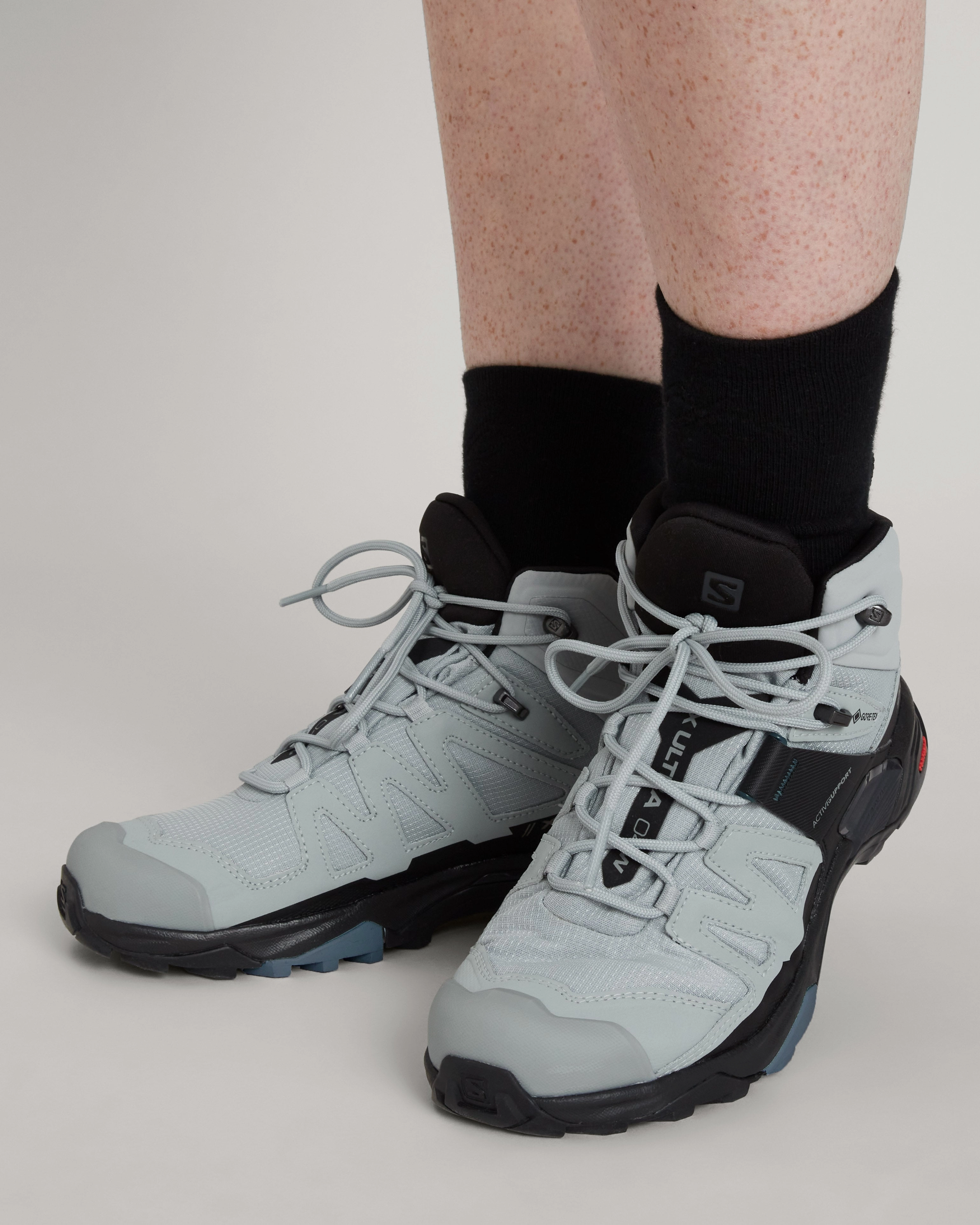 Women's Salomon X Ultra 4 GORE-TEX Mid Hiking Boots - Wide - Quarry/Black/Legion Blue